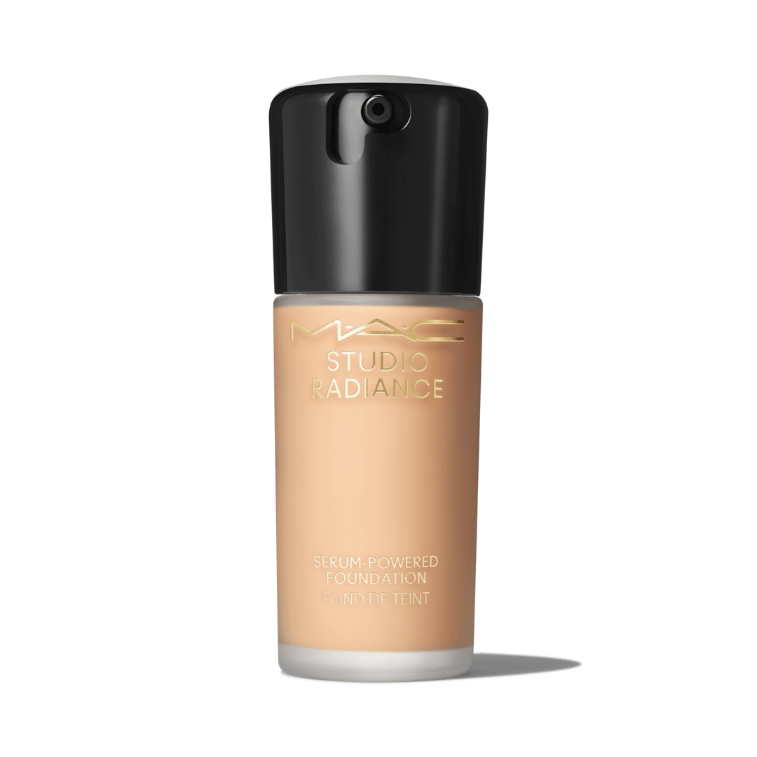 Mac Studio Radiance Serum-Powered Foundation -NW15