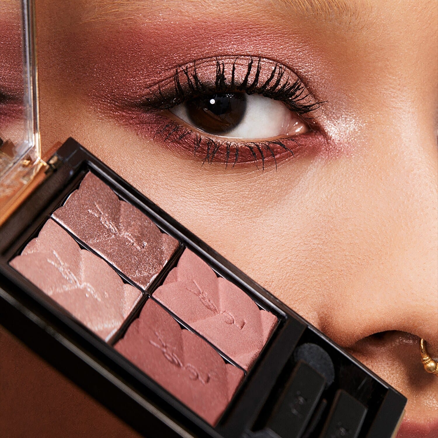 Yves Saint Laurent Couture Mini Clutch Far 100 -Medina Glow