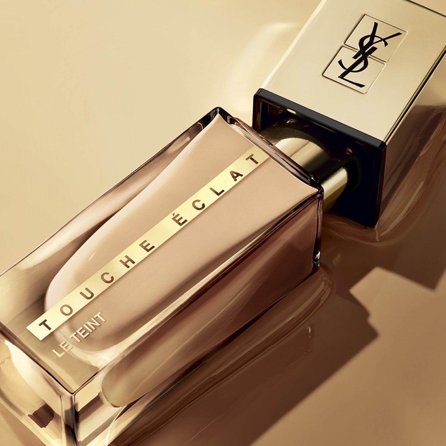Yves Saint Laurent Touche Éclat Le Teint Foundation -BR40