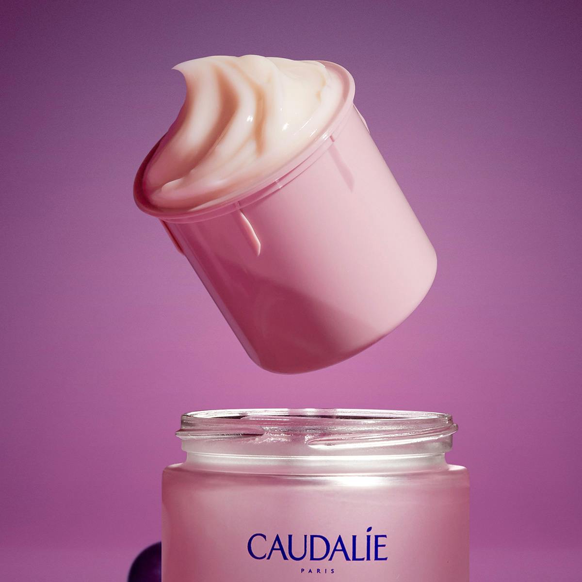 Caudalie Resveratrol Lift Sıkılaştırıcı Etkili Gece Bakım Kremi - Yedek Kapsül 50 ml - Melori