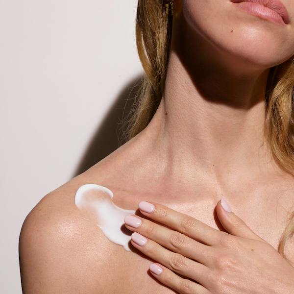 Caudalie Thé des Vignes Besleyici Hiyalüronik Vücut Losyonu - 200ml - Melori