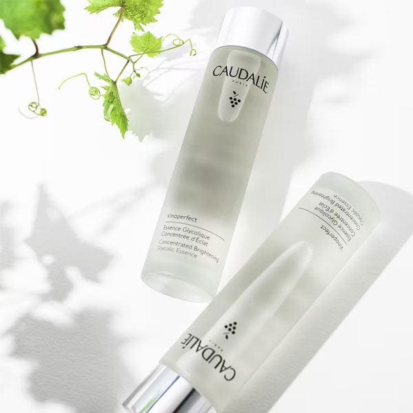 Caudalie Vinoperfect Leke Karşıtı ve Işıltı Verici Glikolik Esans 150 ml - Melori