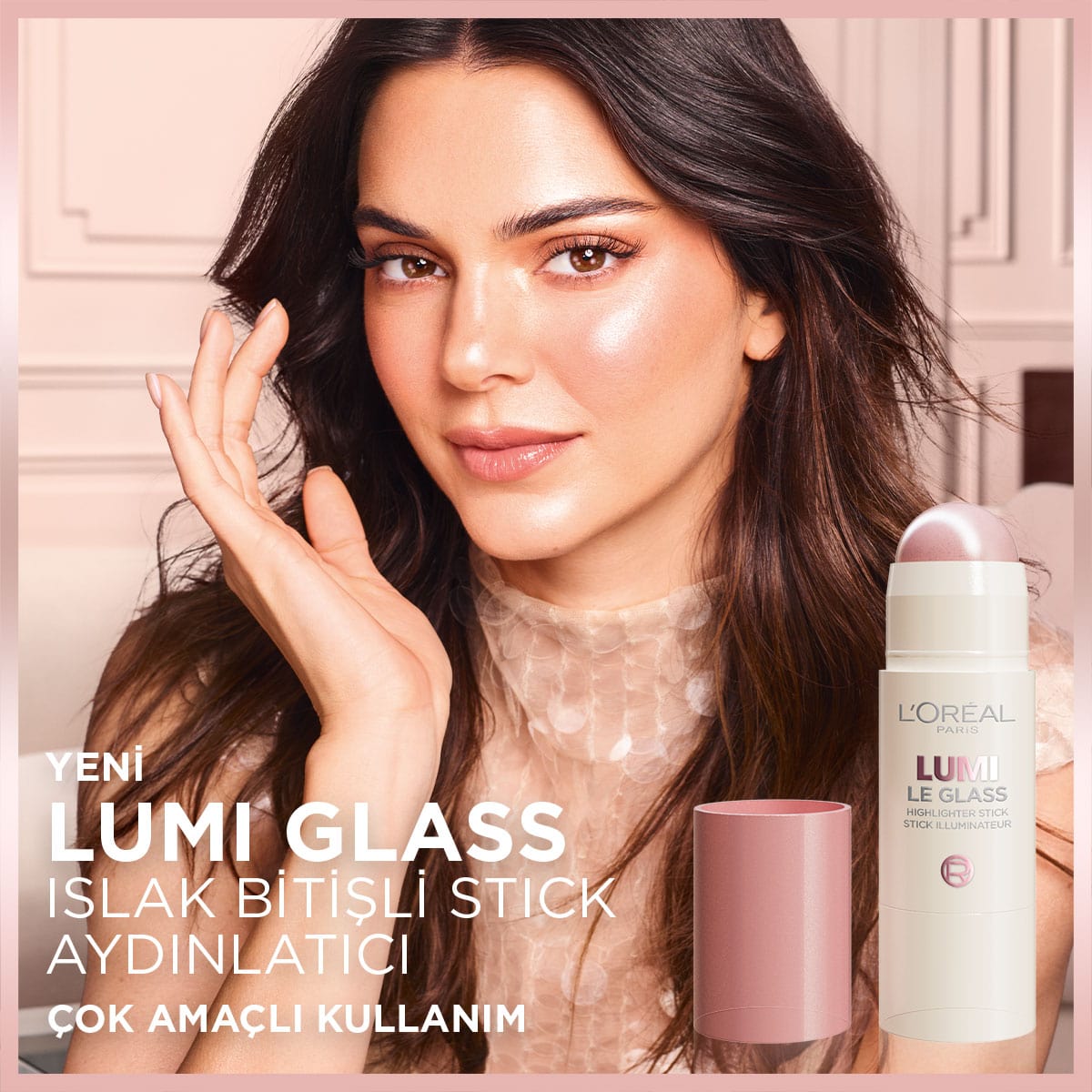 Loreal Paris Lumi Glass Islak Bitişli Stick Aydınlatıcı - 620 Glassy Pink Ballet - Melori