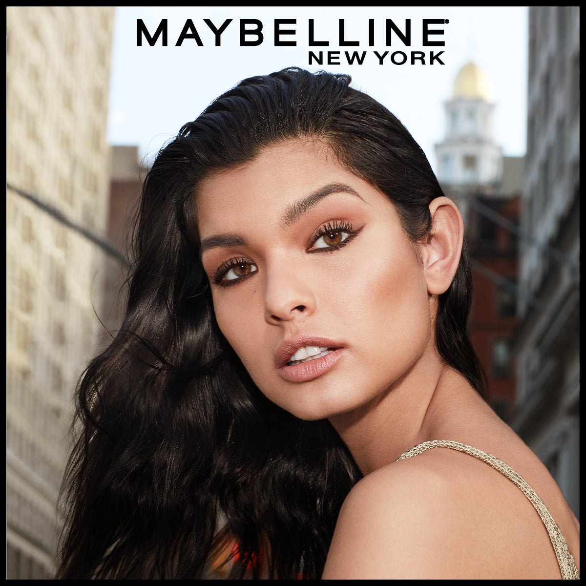 Maybelline New York Lash Sensational Yelpaze Etkili Siyah Maskara - Melori
